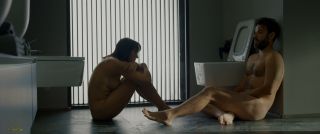 Video Marta Milans Desnuda En El Baño - El Embarcadero 2x04