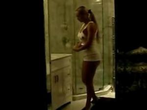 Video Nicole Coco Austin In The Shower