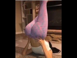 Video Jailyne Ojeda Practicando Posiciones De Yoga Hd