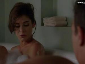 Video Lizzy Caplan - Nude Bathing, Older Men, Sex Scenes - Masters Of Sex S03e09