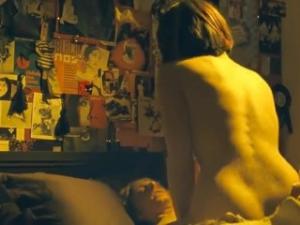 Video Gemma Arterton Sex Scene In Three And Out