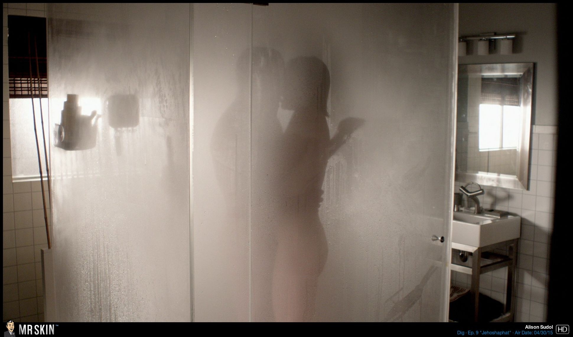 Carey mulligan nude in bathroom scene