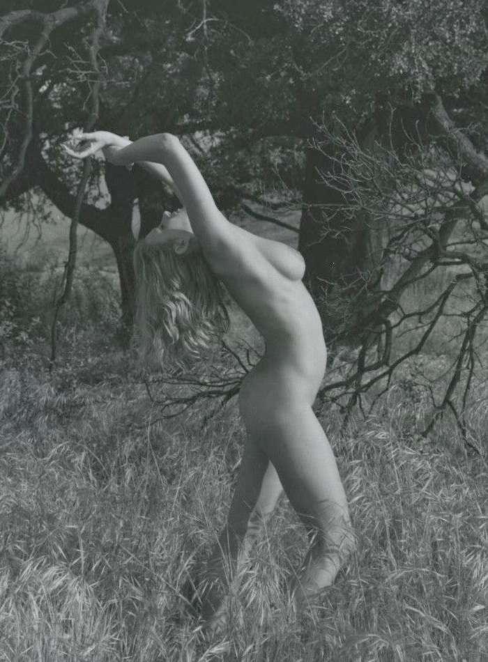 Nude photos of anita ekberg