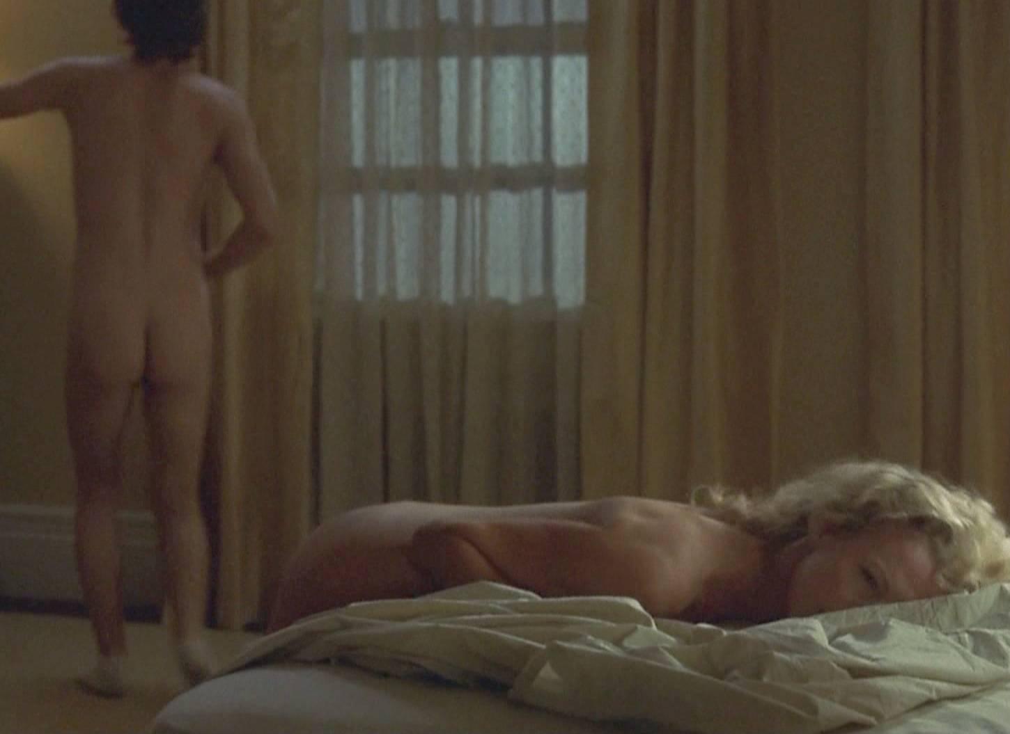 Kim Basinger Nue