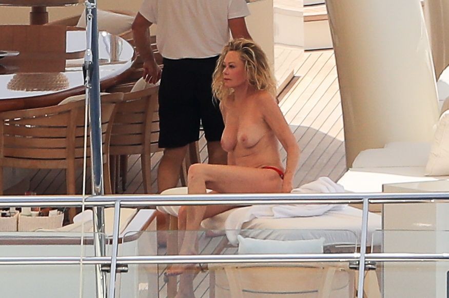 Pictures melanie naked griffith of Melanie Griffith
