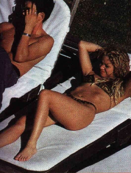 Shakira nackt