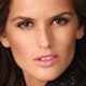 Faccia Izabel Goulart