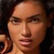 Kelly Gale wird heute 29