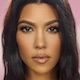 Kourtney Kardashian a maintenant 44 ans