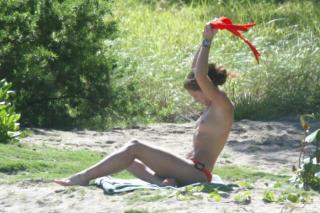 Rebecca Gayheart in Topless [700x467] [69.09 kb]