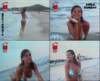 Sonia Monroy dans Bikini [704x576] [80.07 kb]