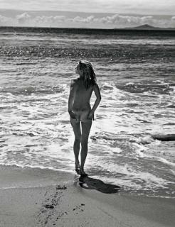Kate Moss Nue [684x889] [115.64 kb]