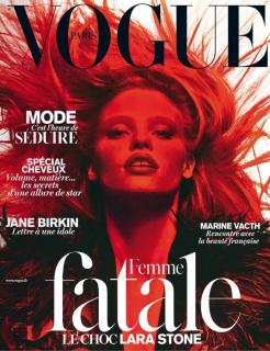 Lara Stone dans Vogue [790x1024] [177.46 kb]