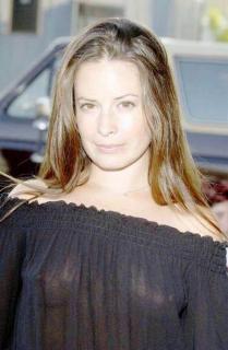 Holly Marie Combs [393x600] [31.37 kb]