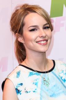 Bridgit Mendler [2906x4359] [1599.16 kb]