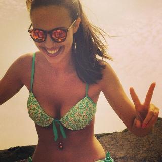 Sandra Díaz Arcas dans Bikini [640x640] [106.54 kb]