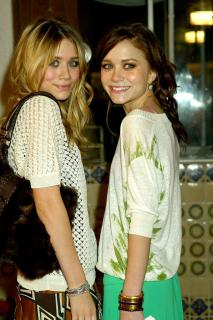 Mary-Kate y Ashley Olsen [1003x1500] [265.29 kb]