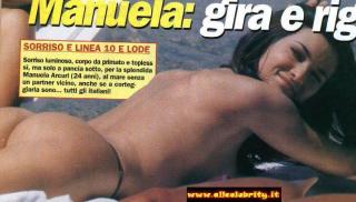 Manuela Arcuri en Topless [715x408] [64.8 kb]