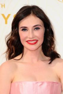 Carice van Houten [740x1110] [150.05 kb]