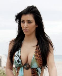 Kim Kardashian [1418x1726] [248.68 kb]