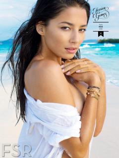 Jessica Gomes in Si Swimsuit 2014 [1536x2048] [494.9 kb]