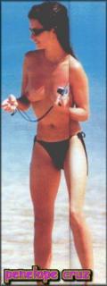 Penélope Cruz na Topless [225x600] [21.45 kb]