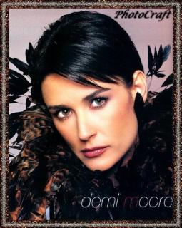 Demi Moore [525x657] [92.18 kb]