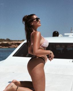 Lorena Durán in Bikini [1080x1349] [561.03 kb]