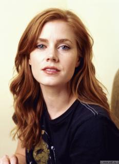 Amy Adams [2400x3307] [977.88 kb]