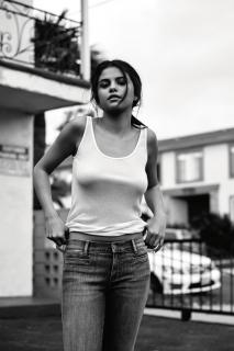 Selena Gomez [1000x1500] [208.72 kb]