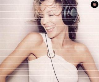 Kylie Minogue [1016x850] [117.47 kb]