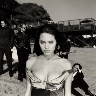 Angelina Jolie [1000x995] [108.05 kb]