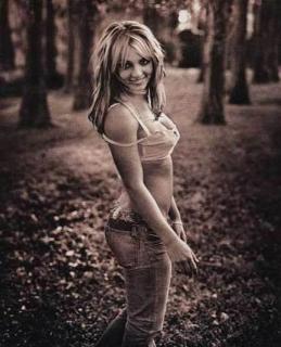 Britney Spears [432x532] [34.42 kb]