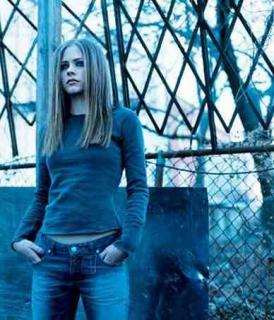 Avril Lavigne [388x453] [27.85 kb]