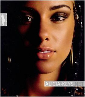 Alicia Keys [844x962] [98.02 kb]