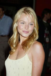 Kate Bosworth [1648x2464] [555.95 kb]