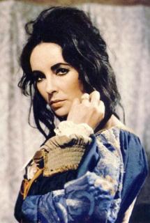 Elizabeth Taylor [323x480] [29.24 kb]