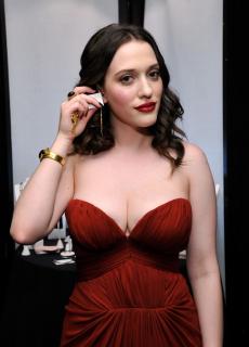 Kat Dennings [1021x1417] [211.07 kb]