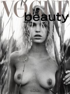 Erin Heatherton in Vogue Nude [1467x1955] [522.29 kb]
