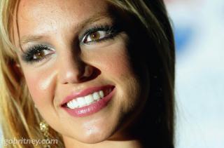 Britney Spears [3000x1979] [364.87 kb]