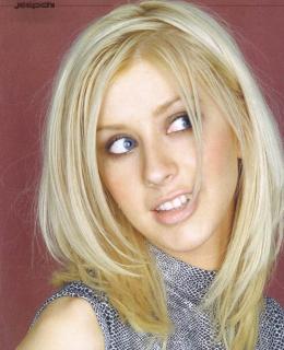 Christina Aguilera [800x982] [165.78 kb]