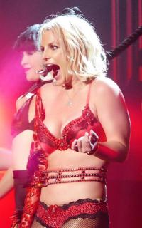Britney Spears [821x1312] [166 kb]