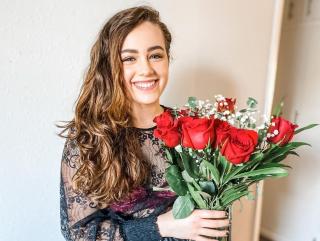 Mary Mouser [1080x815] [213.67 kb]