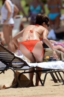 Eva Longoria in Bikini [800x1199] [111.66 kb]