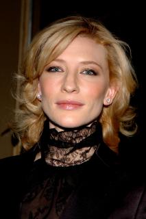 Cate Blanchett [2400x3600] [627.62 kb]
