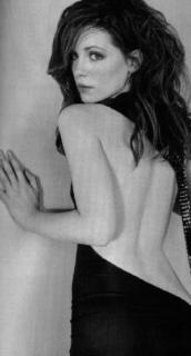 Kate Beckinsale [319x591] [23.76 kb]