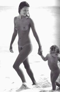 Kate Moss Nuda [506x768] [50.25 kb]