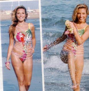 Gisela Lladó in Bikini [744x761] [117.98 kb]