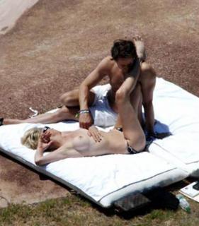 Sharon Stone dans Topless [678x772] [60.04 kb]