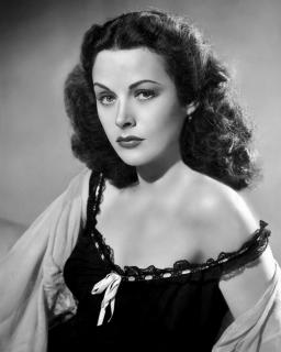 Hedy Lamarr [803x1000] [72.94 kb]